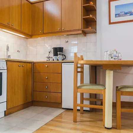 Apartment Daliani Cozy